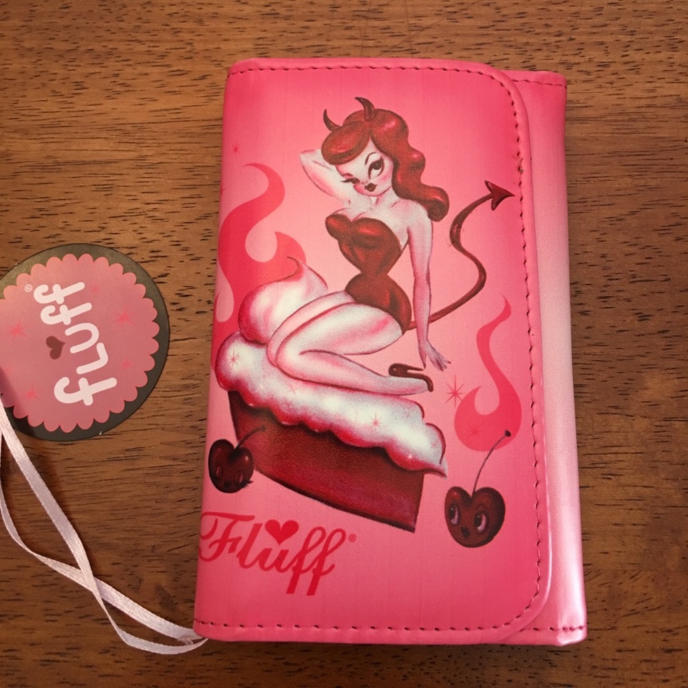 Fluff 🍒 Pie Wallet